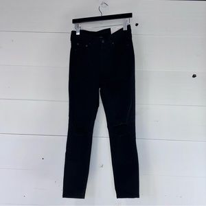 NWT American Eagle Distressed Black Hi-V-Rise Jeggings Next Level Stretch 10/30S